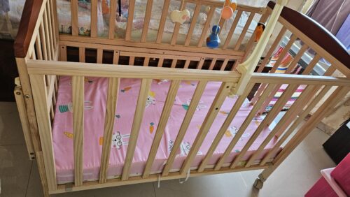MeeMee cot with swing & mattress
