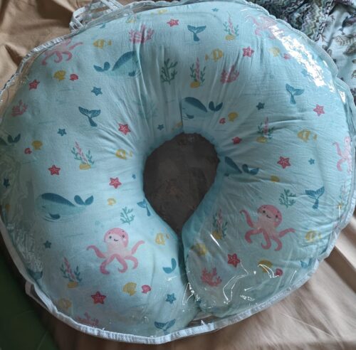 Feeding Pillow with Sea Creature Design